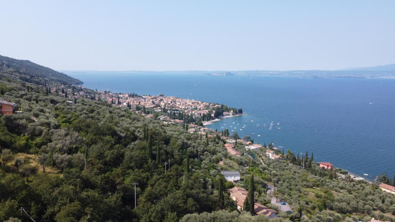 Casa Vacanze Mazurine10 Torri Del Benaco Bagian luar foto